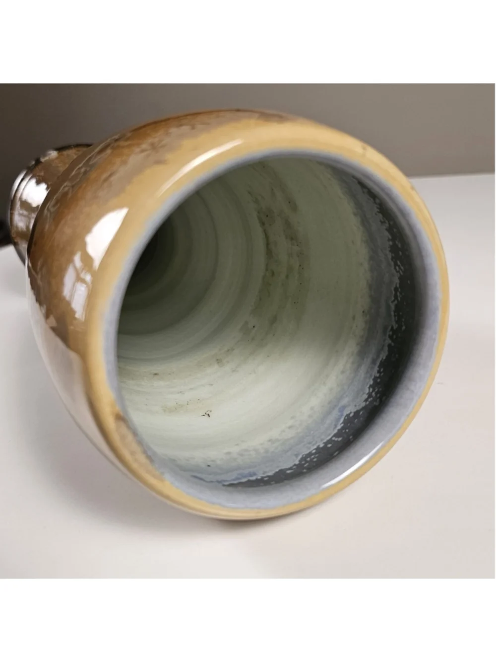 Ernie Ernie Miller Crystalline Glaze Studio Art Pottery Vase 2006 Signed 10.75